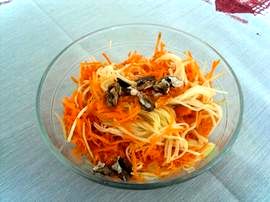 Carrots and courgette salad