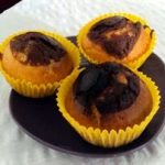 Yogurt cake with chocolate 3