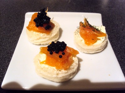 Salmon canapes2