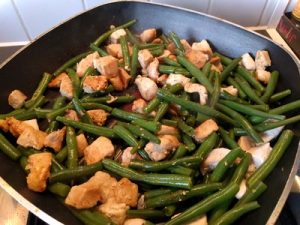 Chicken and green bean 22