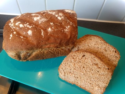 Rye and spelt bread 32