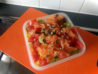 Salmon and avocado salad2