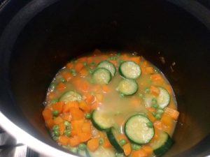 Quinoa bulgur carrot and courgette 22