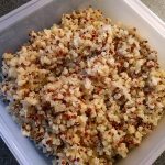 Quinoa bulgur salad with grapes and avocado 12