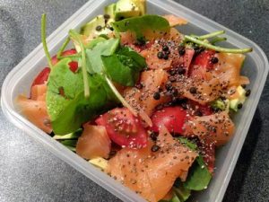 Salad with purslane, black lentils and smoked salmon 42