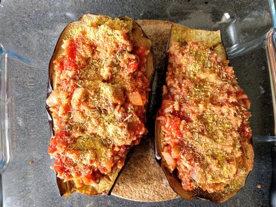 Stuffed aubergine 52