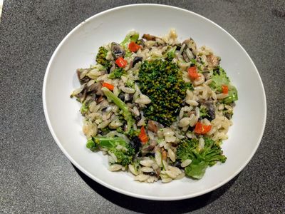 Orzo with brocoli and mushroom 32