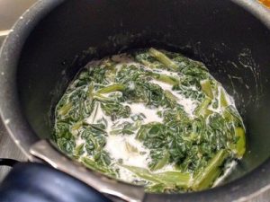 Spinach with cream 22