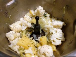 Cauliflower and leek mash 12