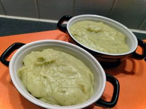 Cauliflower and leek mash 22