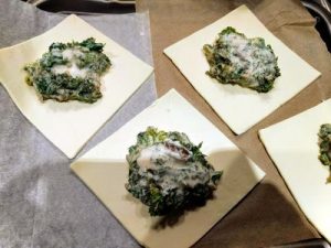 Puff pastry parcel with swiss chard and kale 22