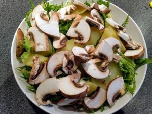 Country salad 22